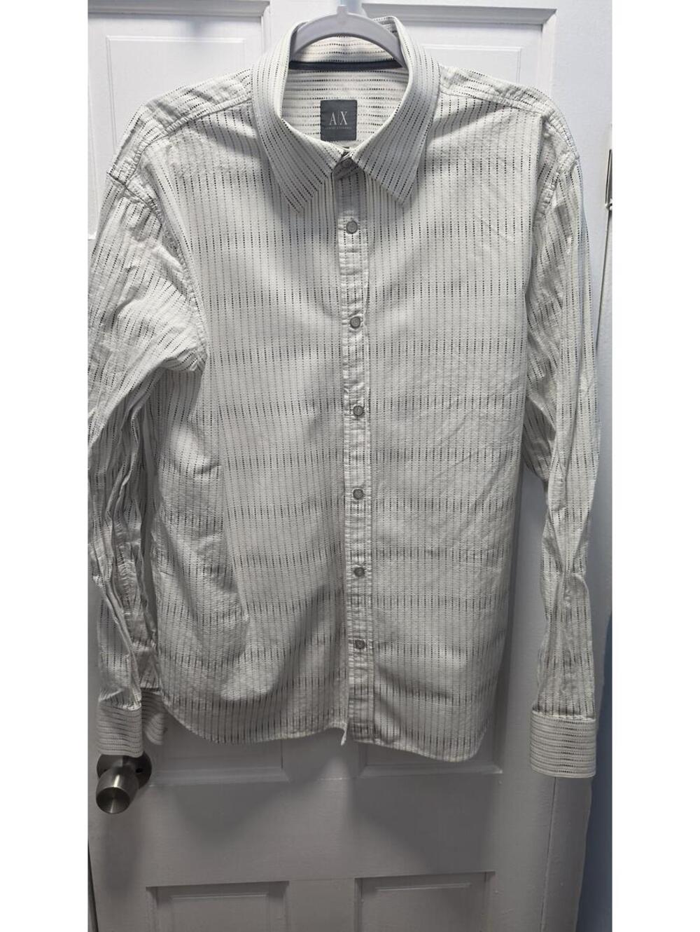 Armani Exchange Men's XL White Gray Vertical Stripe Button-Up Shirt